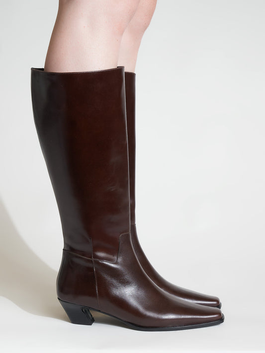 Elda Brown Boot