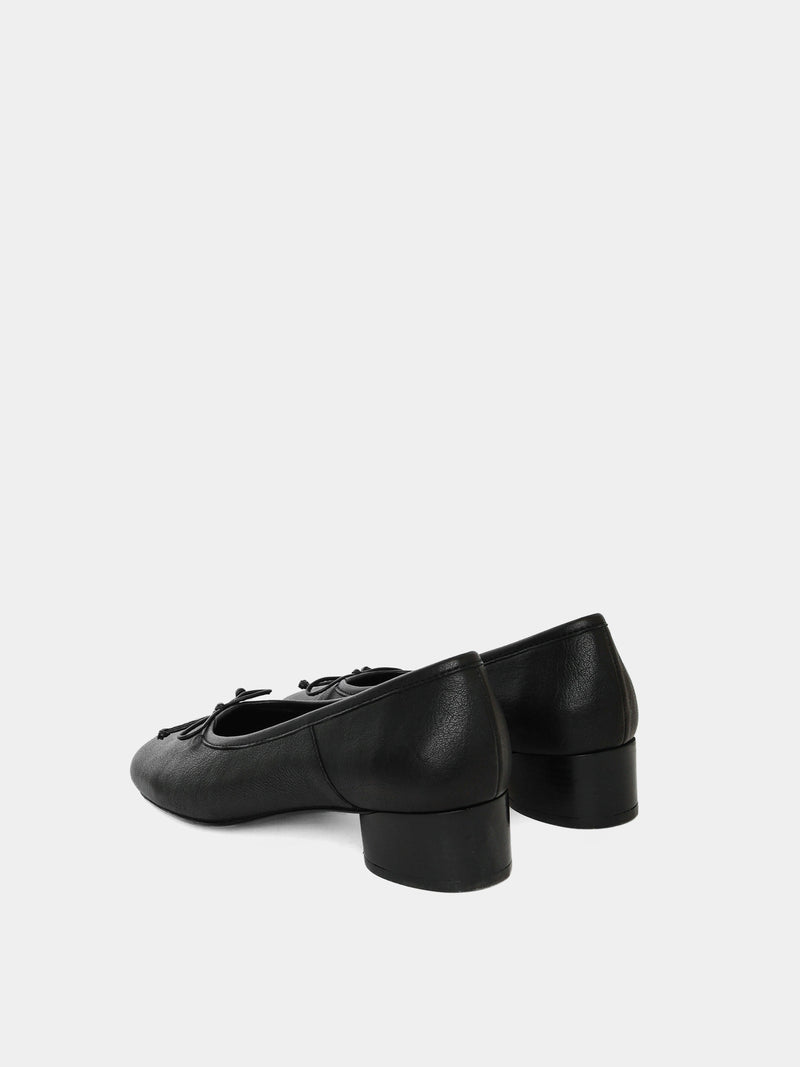 Jaca Black Ballerina