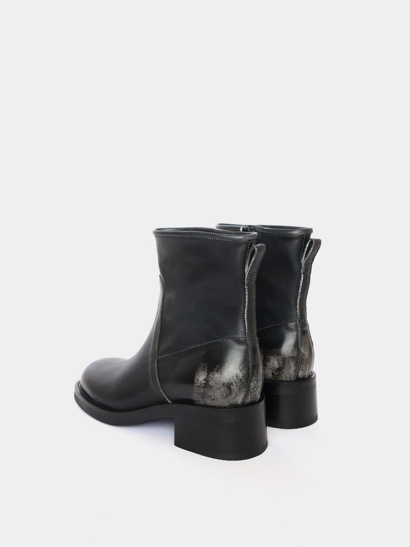 Sondrio Brushed Black Boot