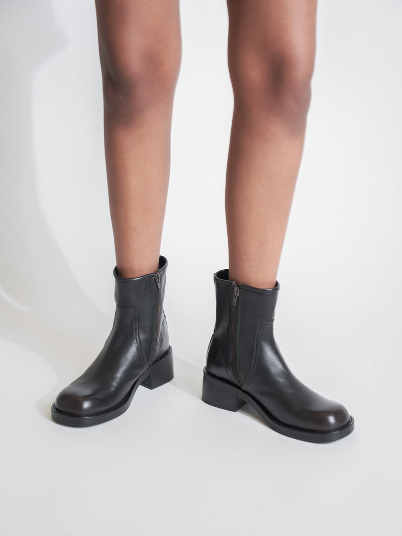 Sondrio Brushed Brown Boot