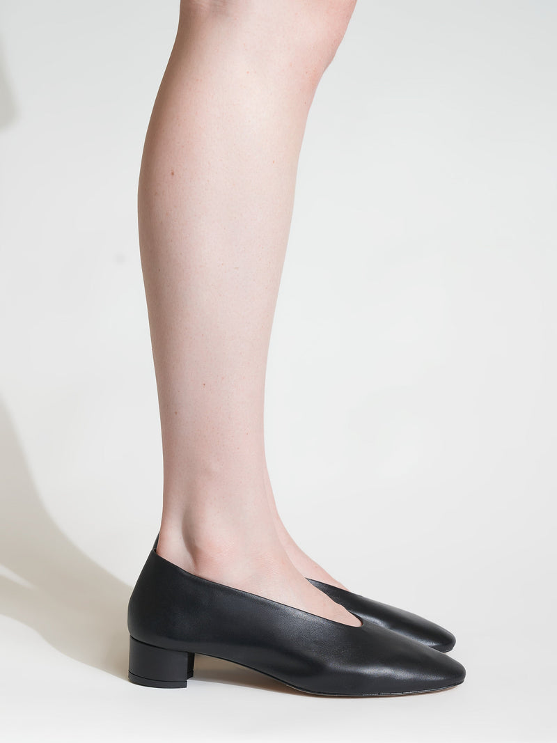 Topo Black Ballerina