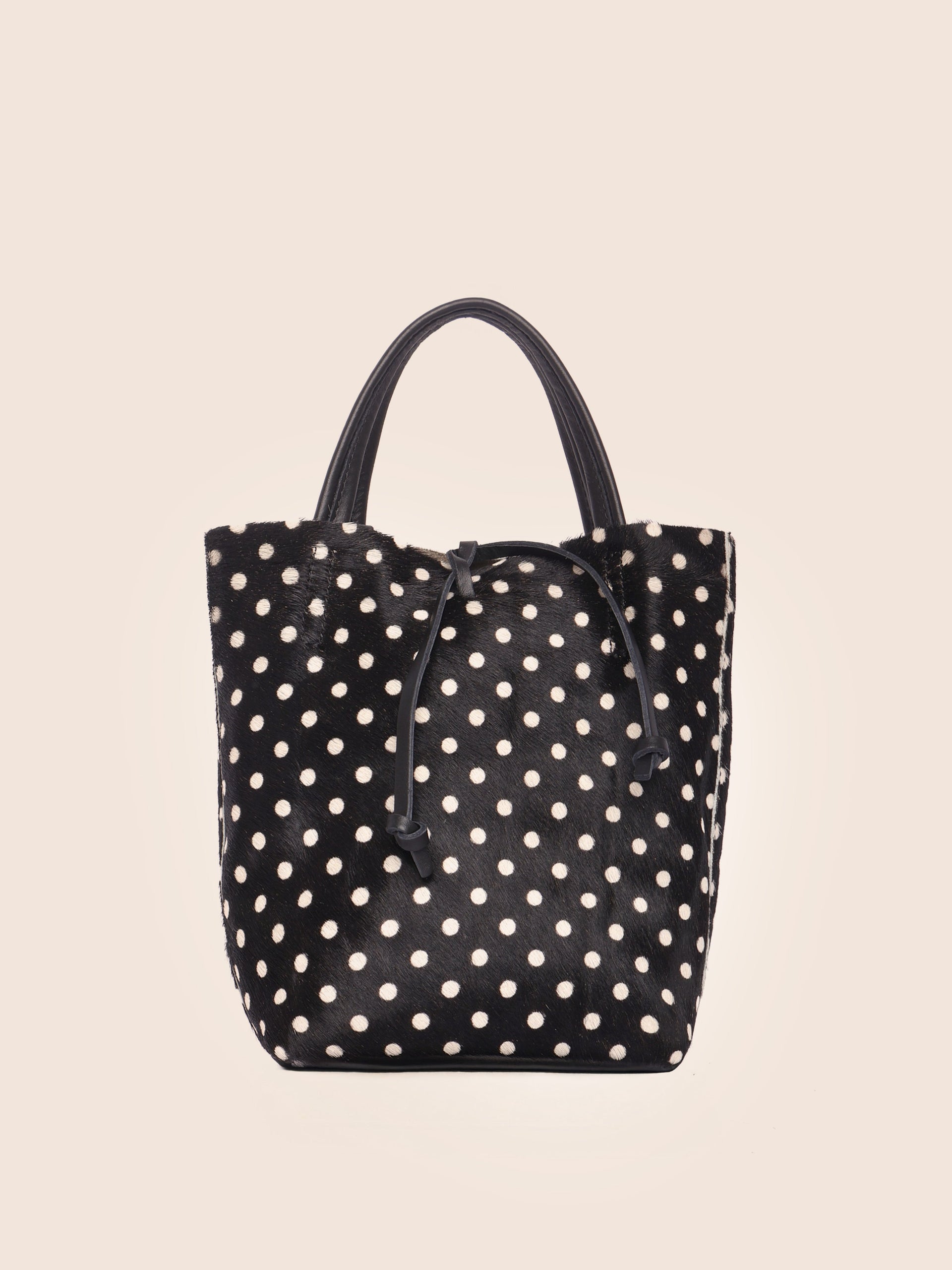 Carpi Mini Black Dots