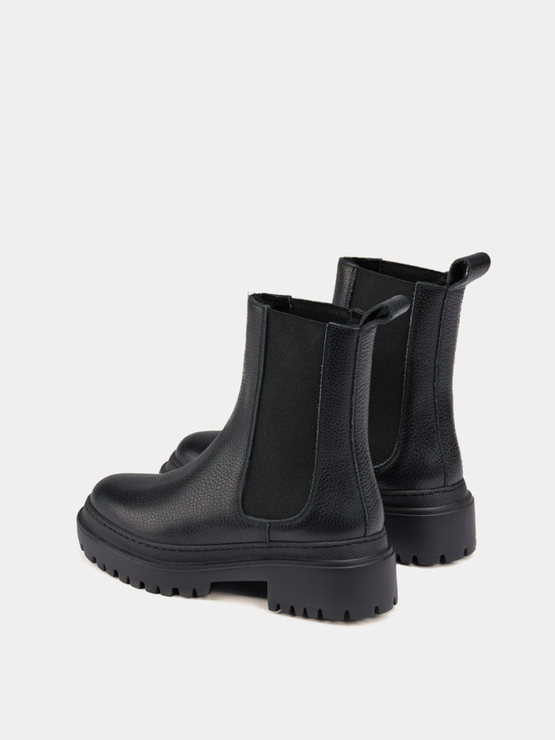 Black chelsea winter boot