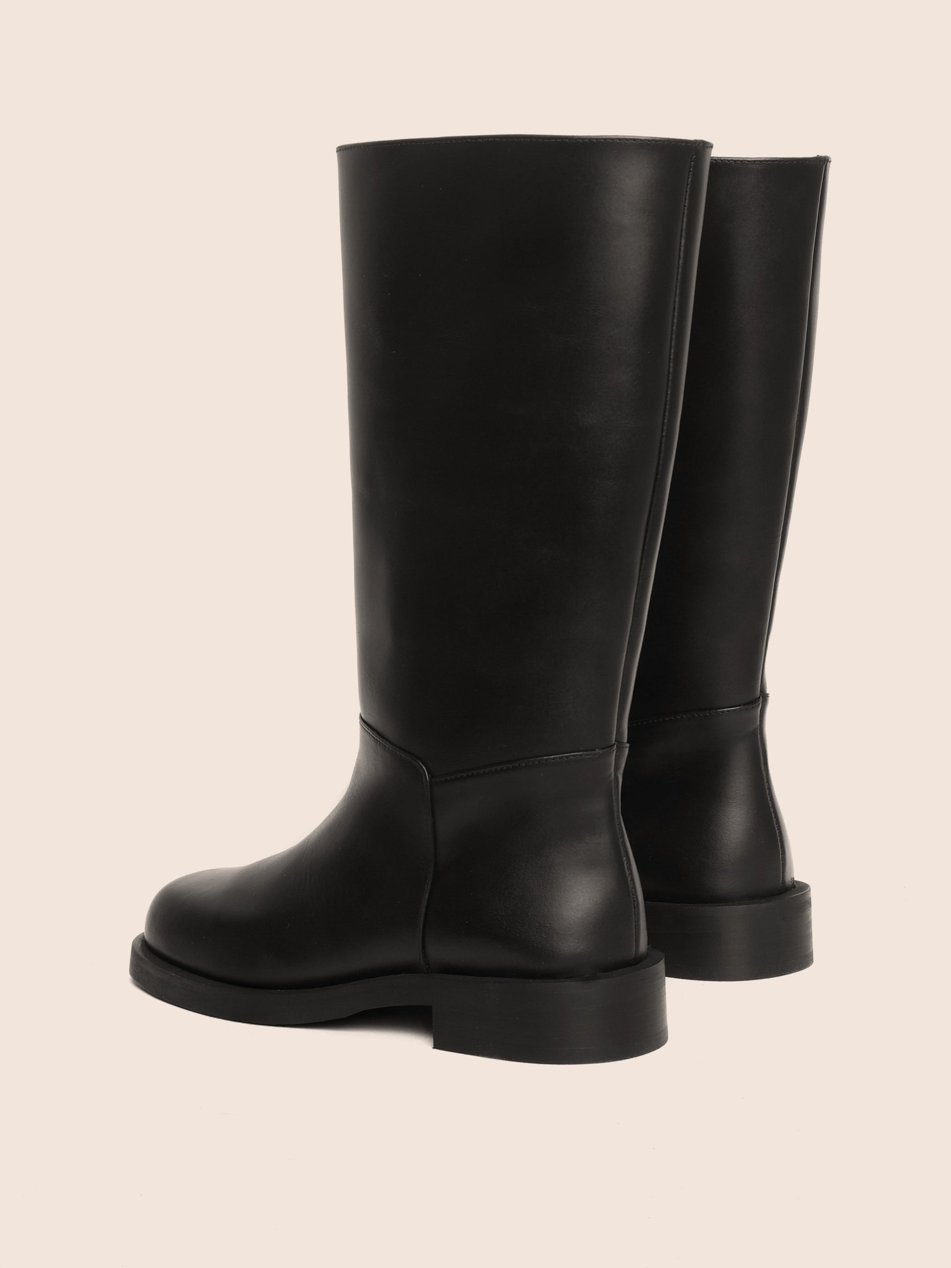 Ludo Black Boot