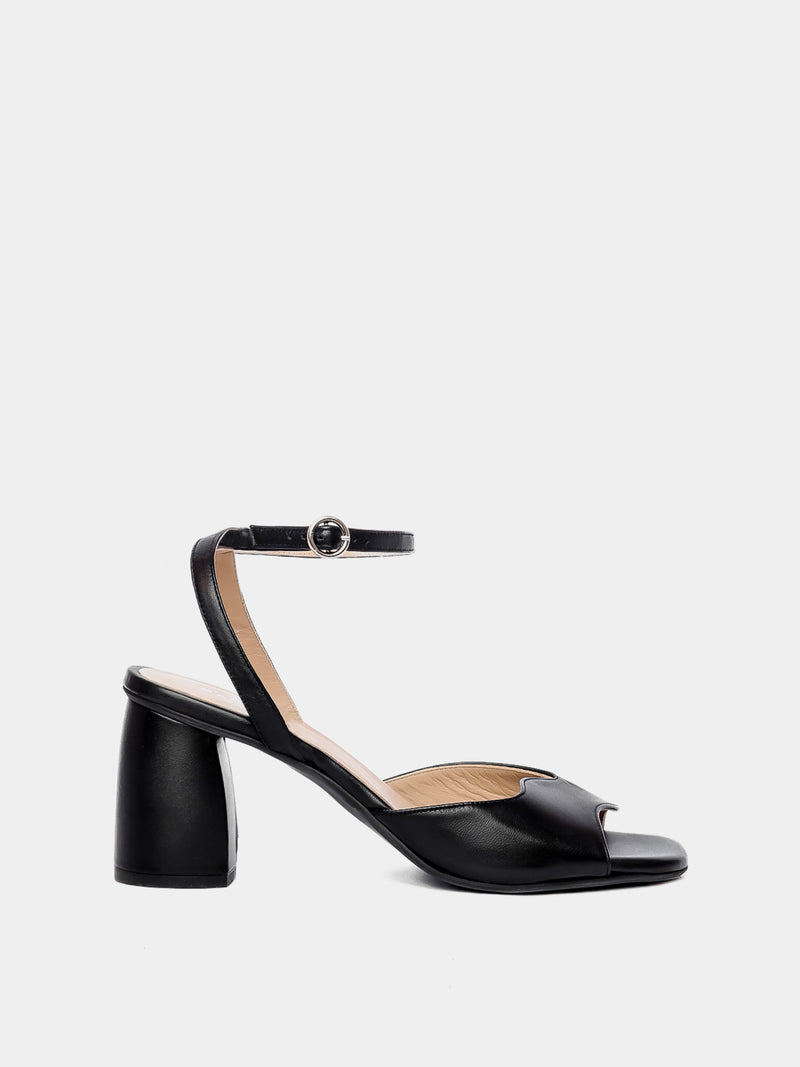 Malaga Black Heel