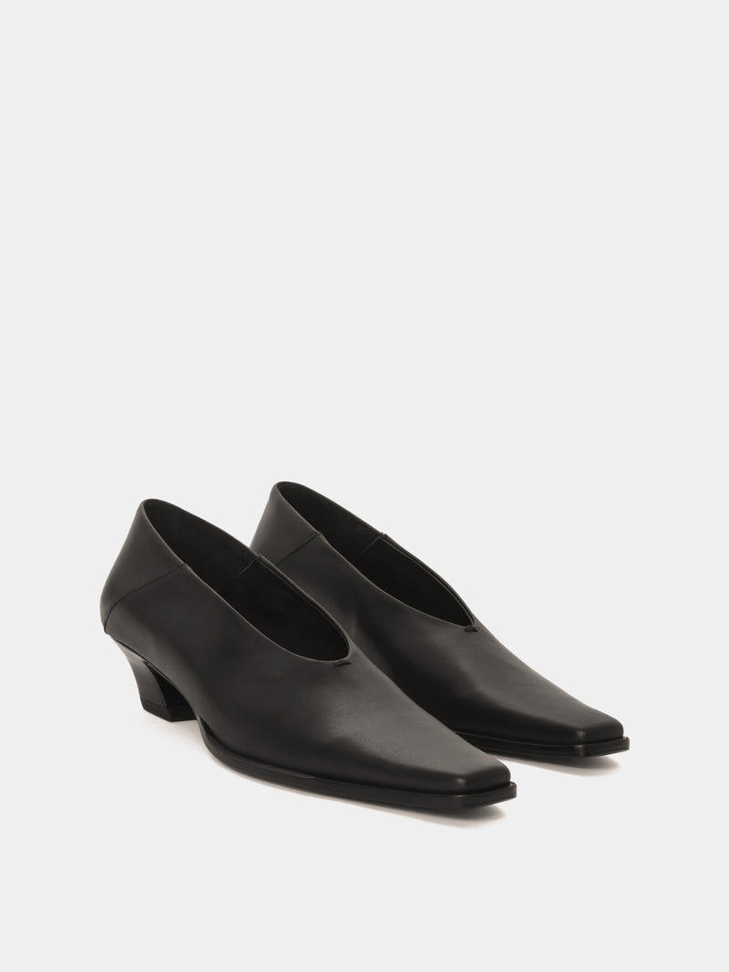 Black leather closed-toe heels