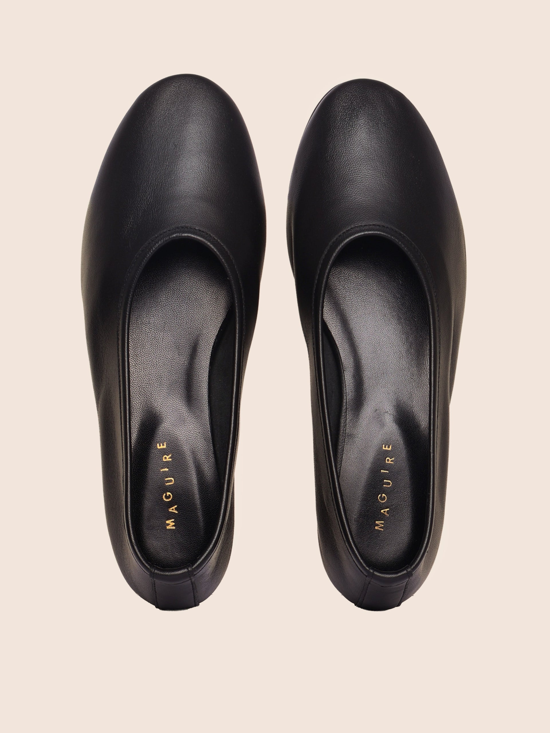 Trofa Black Leather Ballerina