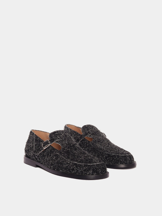 Flat mary-jane brushed suede shoe in a black colour