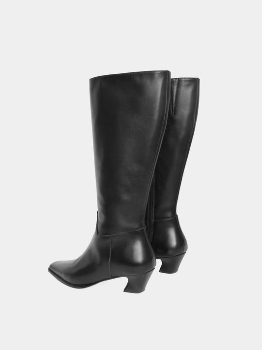 Elda Black Boot