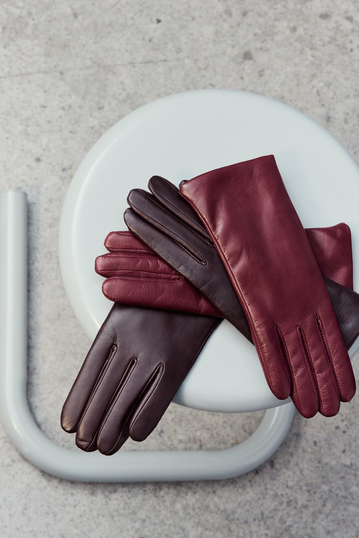 Alpi Plum Gloves