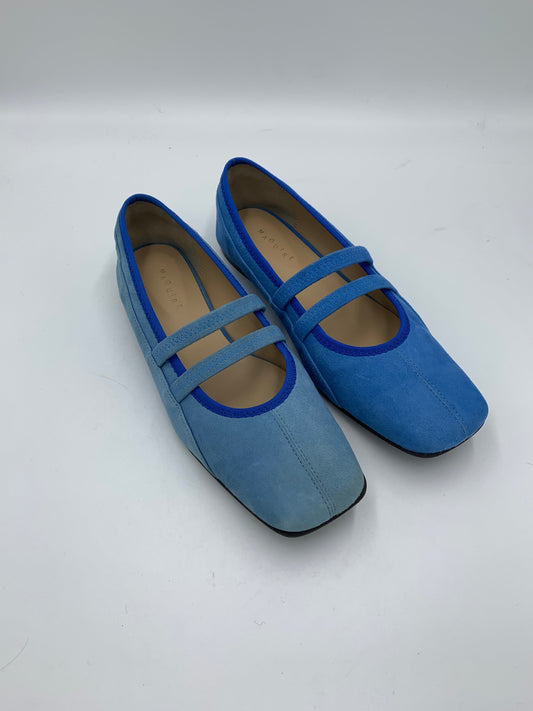 Floor Model Velas Azure 38