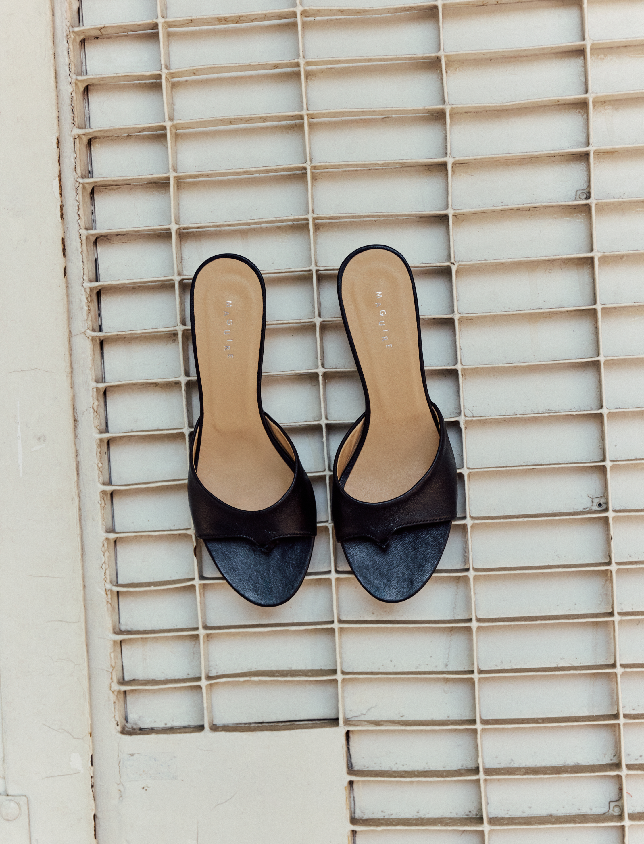 Tomina Black Sandal
