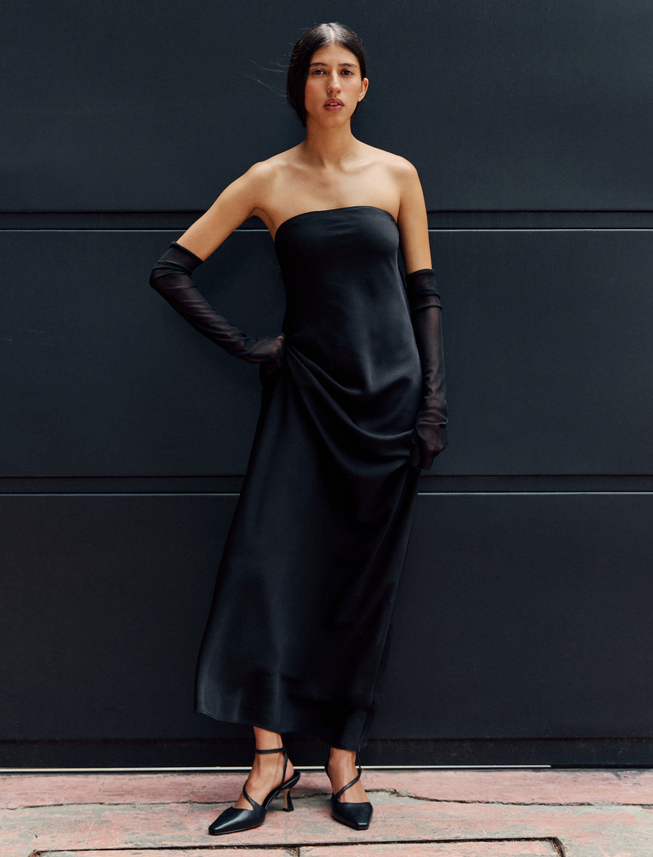 Almeria Black Heel