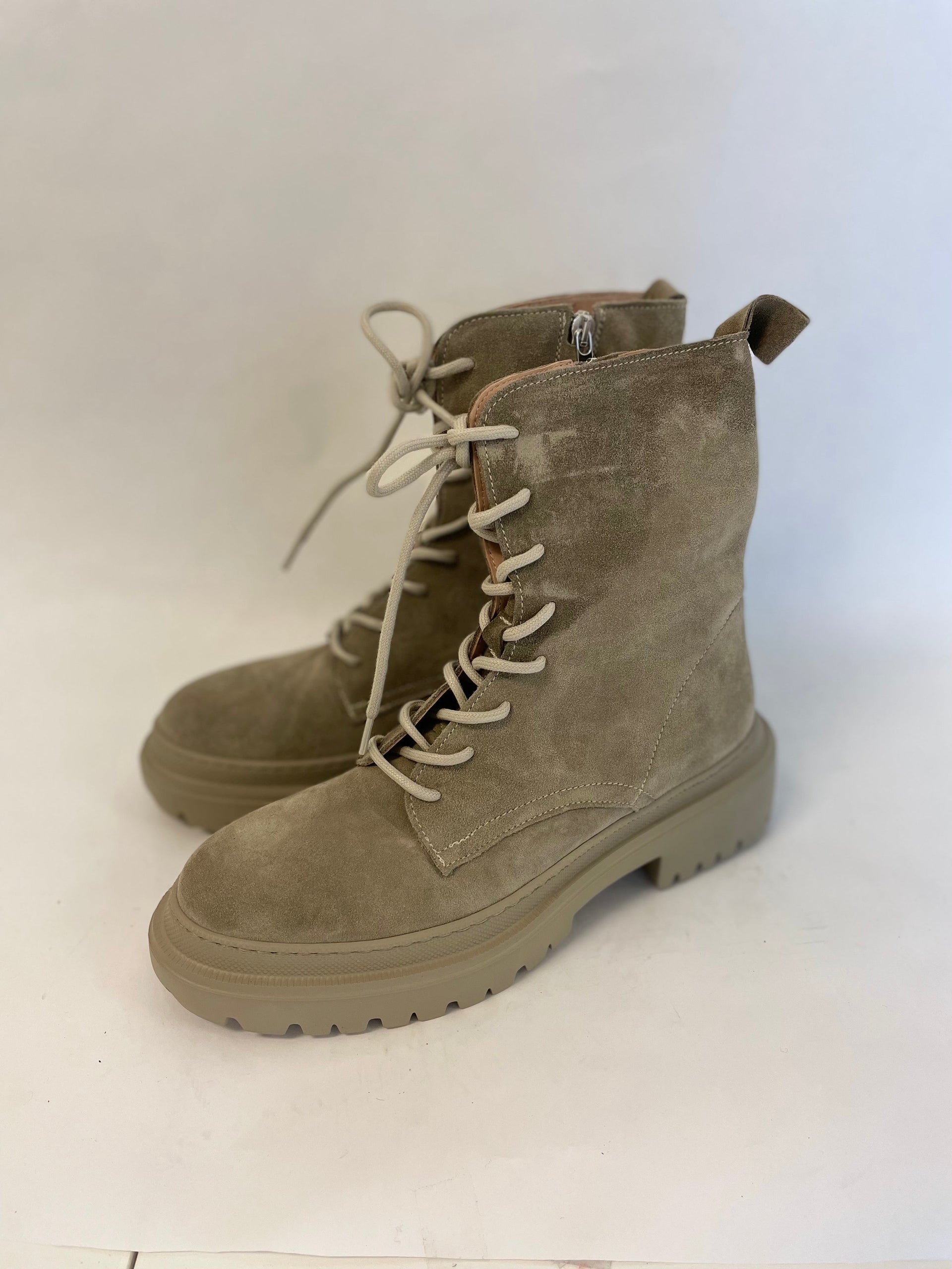 Imperfect Belluno Sand 40