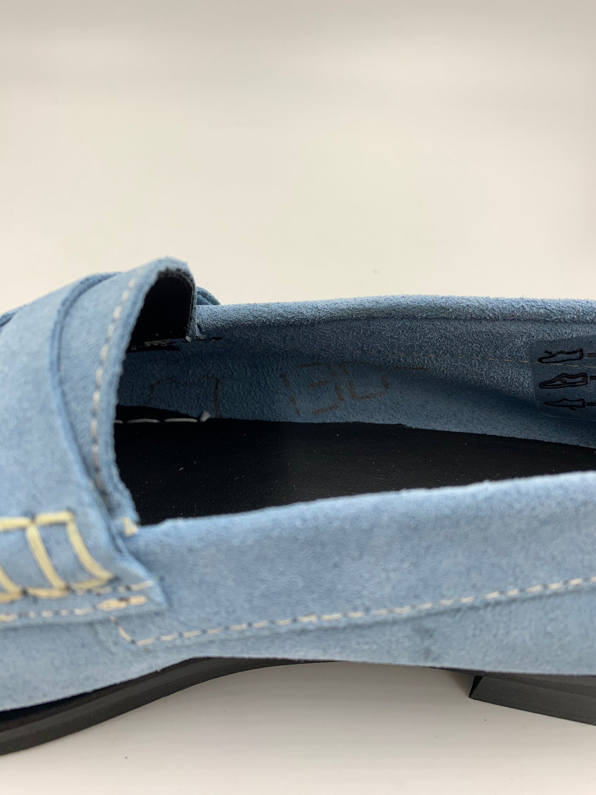 Imperfect Napoli Sky Suede Loafer