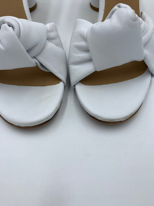 Imperfect Noto White 42