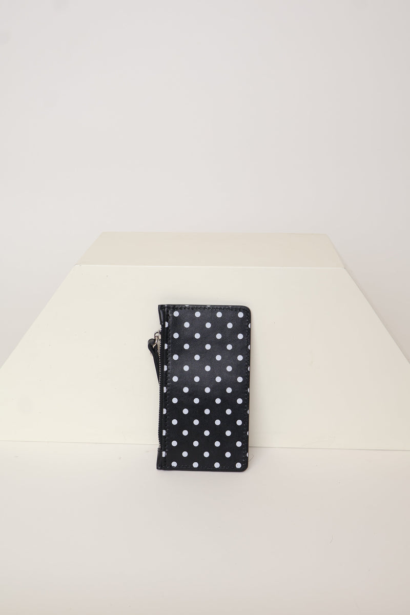 Imperfect Leo Wallet Dots