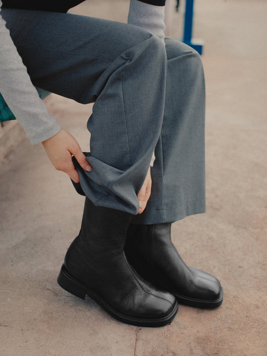 Leon Black Boot