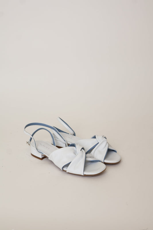 Sample Mataro White 38