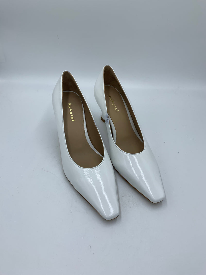 Sample Navia White 38