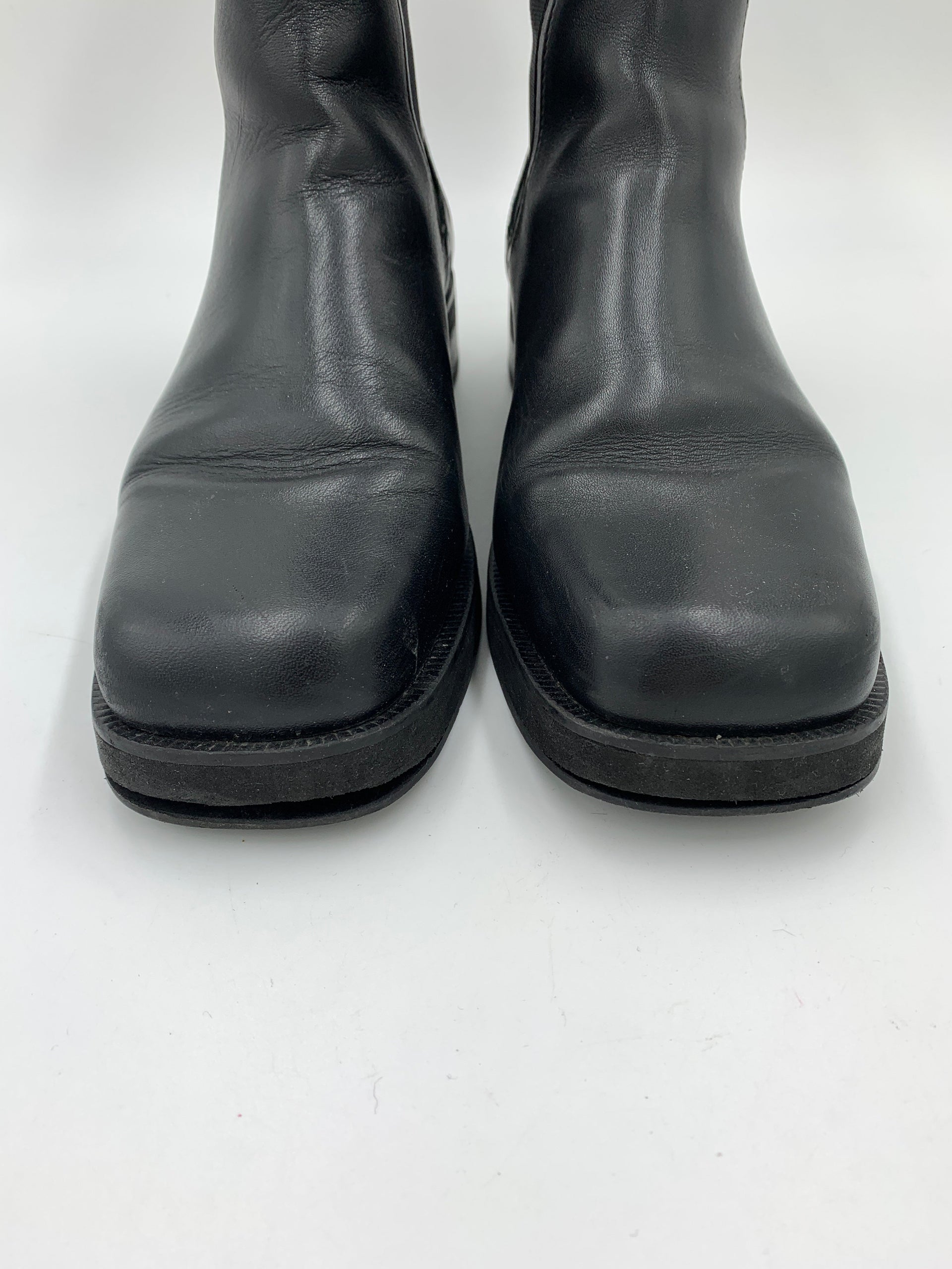 Second Hand Mora Black 42
