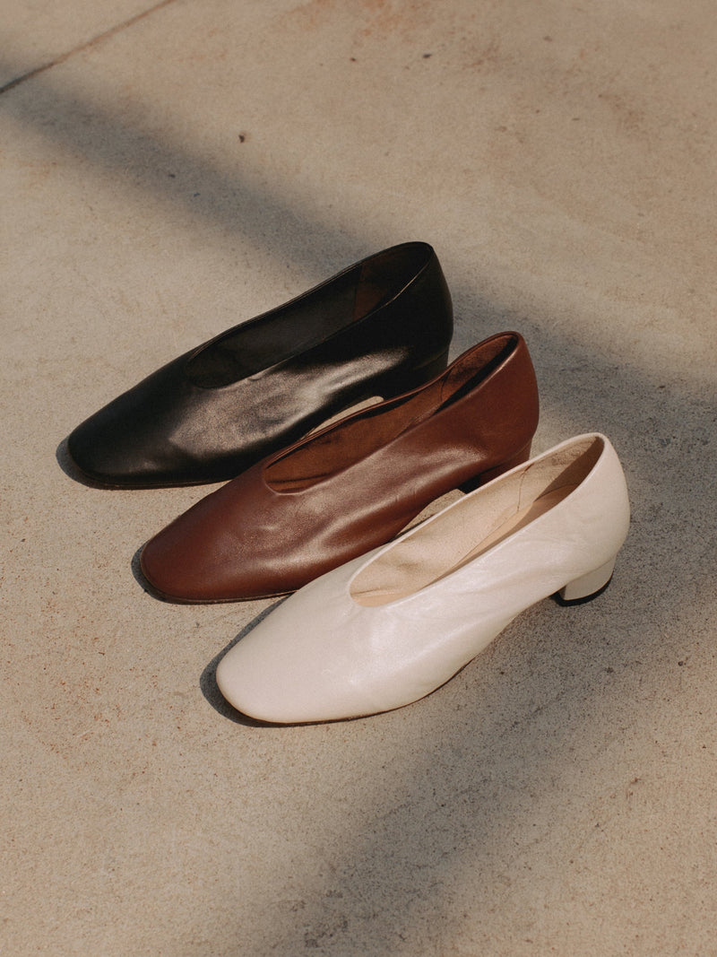 Topo Black Ballerina