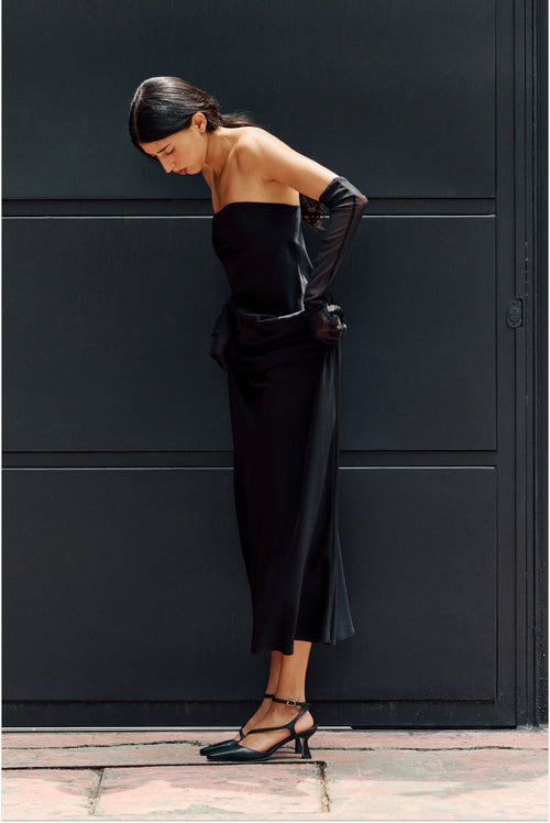 Almeria Black Heel